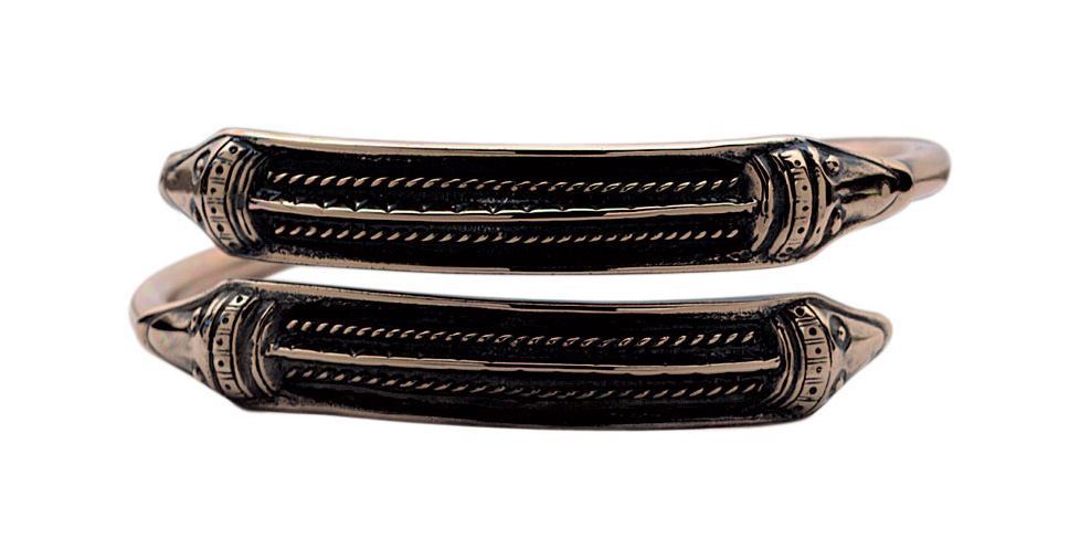 Viking Bracelet - Snakebracelet found in Jutland. | MUSEUMS KOPI SMYKKER